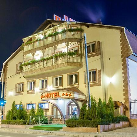 Hotel Darina Тыргу-Муреш Экстерьер фото